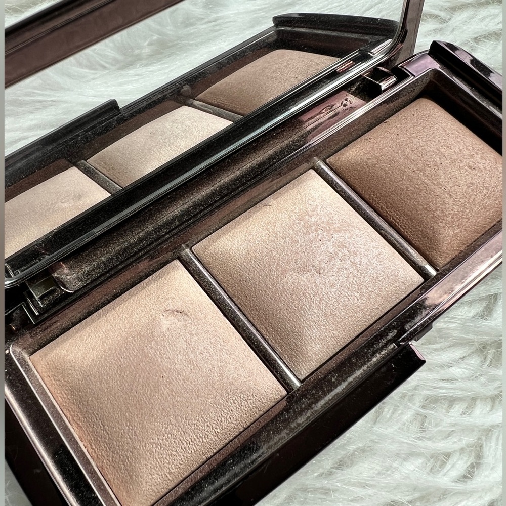 Hourglass Ambient Lighting Palette volume 1 - Picture 2 of 5
